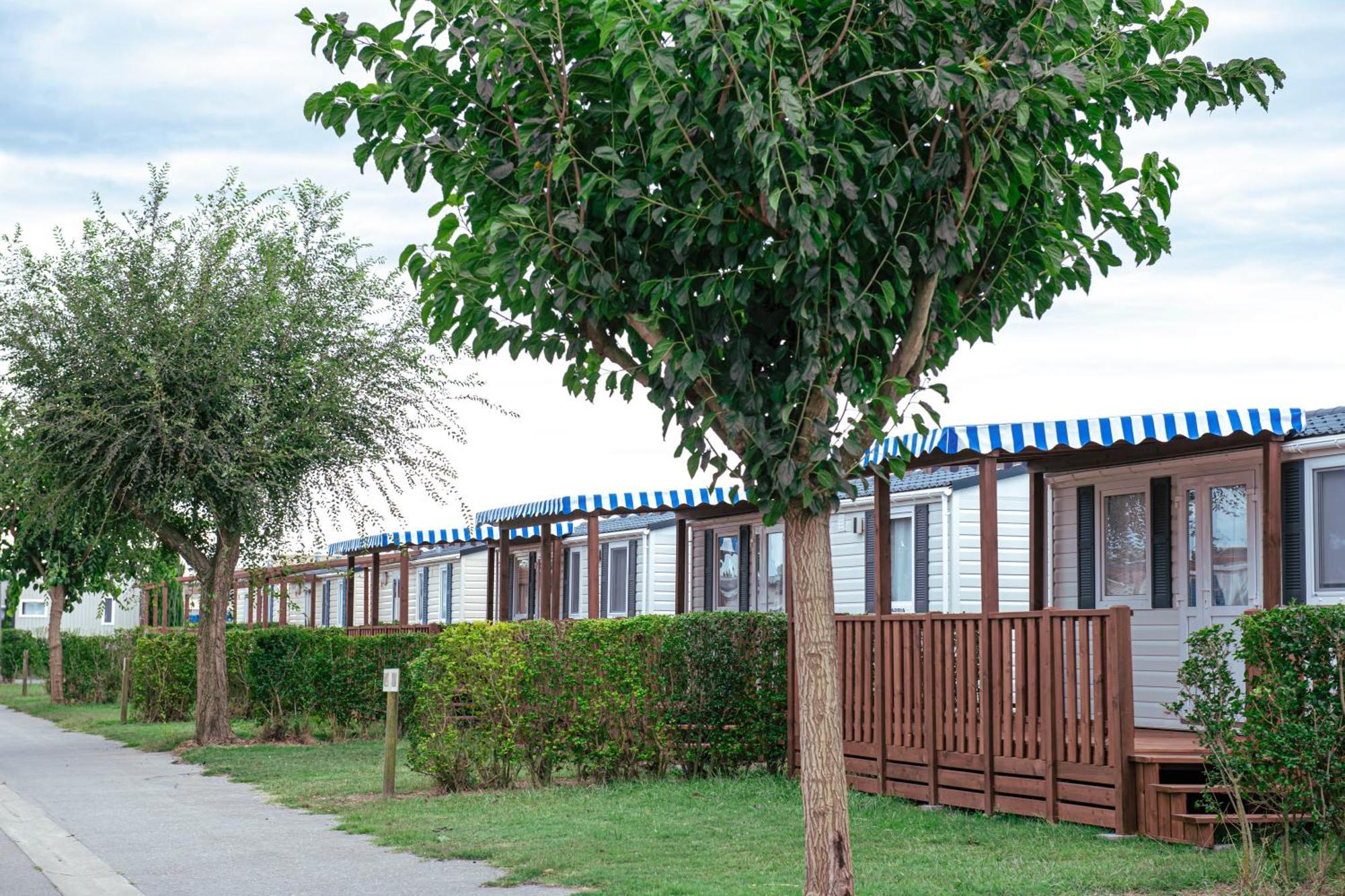Albatross Mobile Homes On Camping Playa Brava Pals Luaran gambar